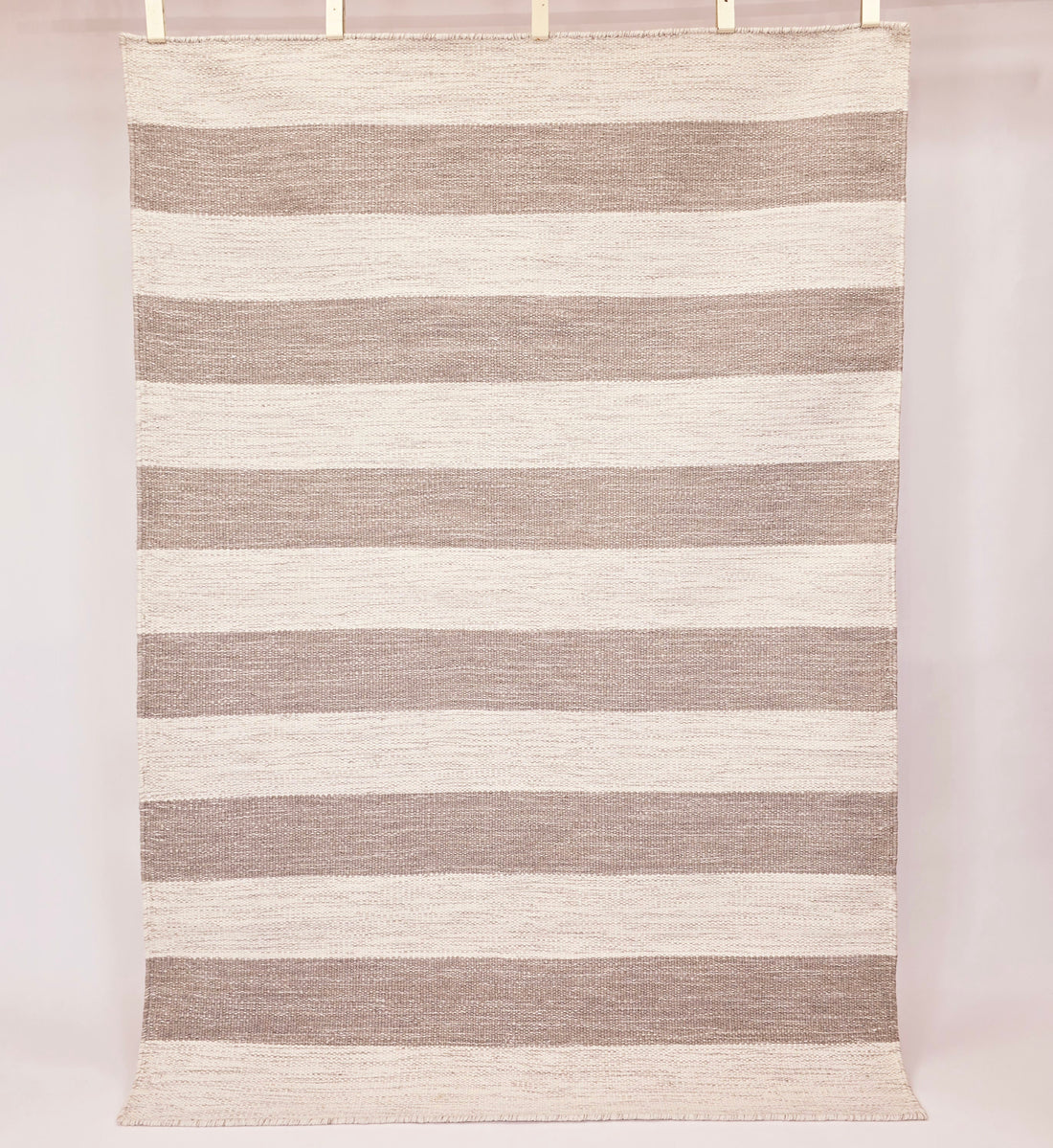 villamatto stripes beige kokonaisuudessaan