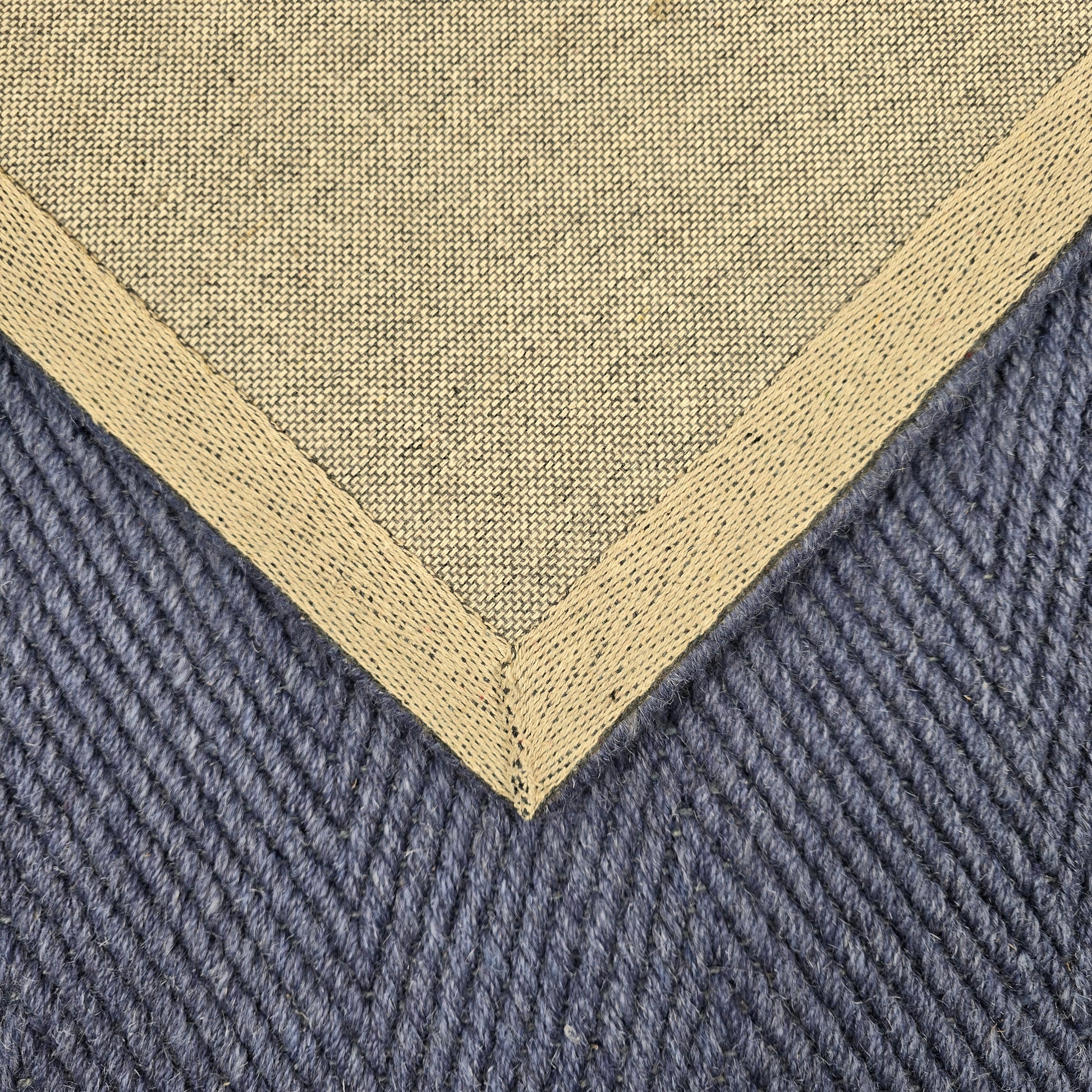 sininen villamatto selma pohja