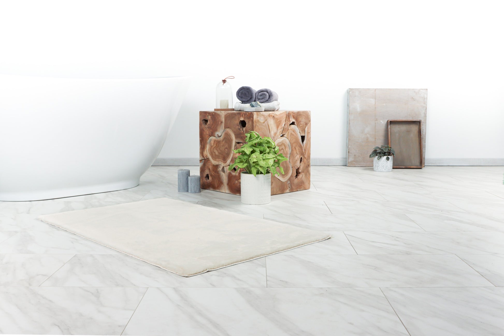 beige kylpyhuonematto paradise sisustuksessa